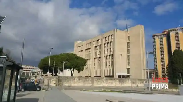 Image from LeccePrima.it: Estorsioni nel settore nautico, cade l’aggravante mafiosa: 8 anni e 10...