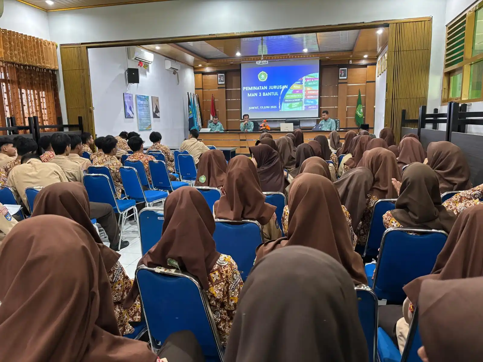 Image from MAN 3 Bantul: https://man3bantul.sch.id/berita/unit-bk-man-3-bantul-gelar-sosialisas...