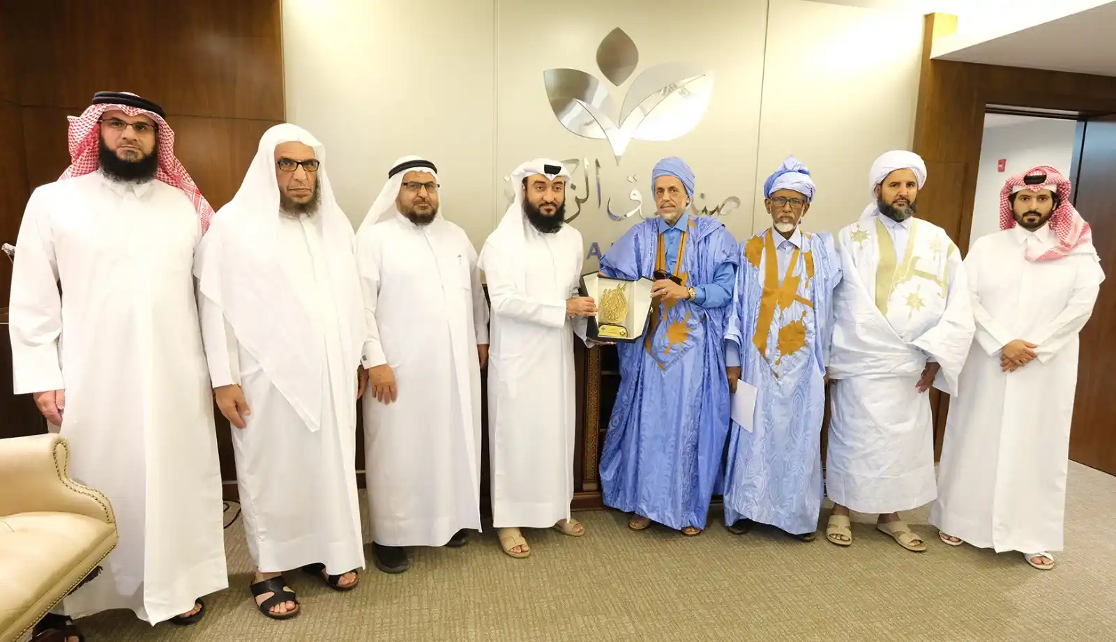 Image from وزارة الأوقاف والشؤون الإسلامية - قطر: وفد المجلس الأعلى للزكاة بموريتانيا يزور إدارة شؤون الزكاة بـ <a class...