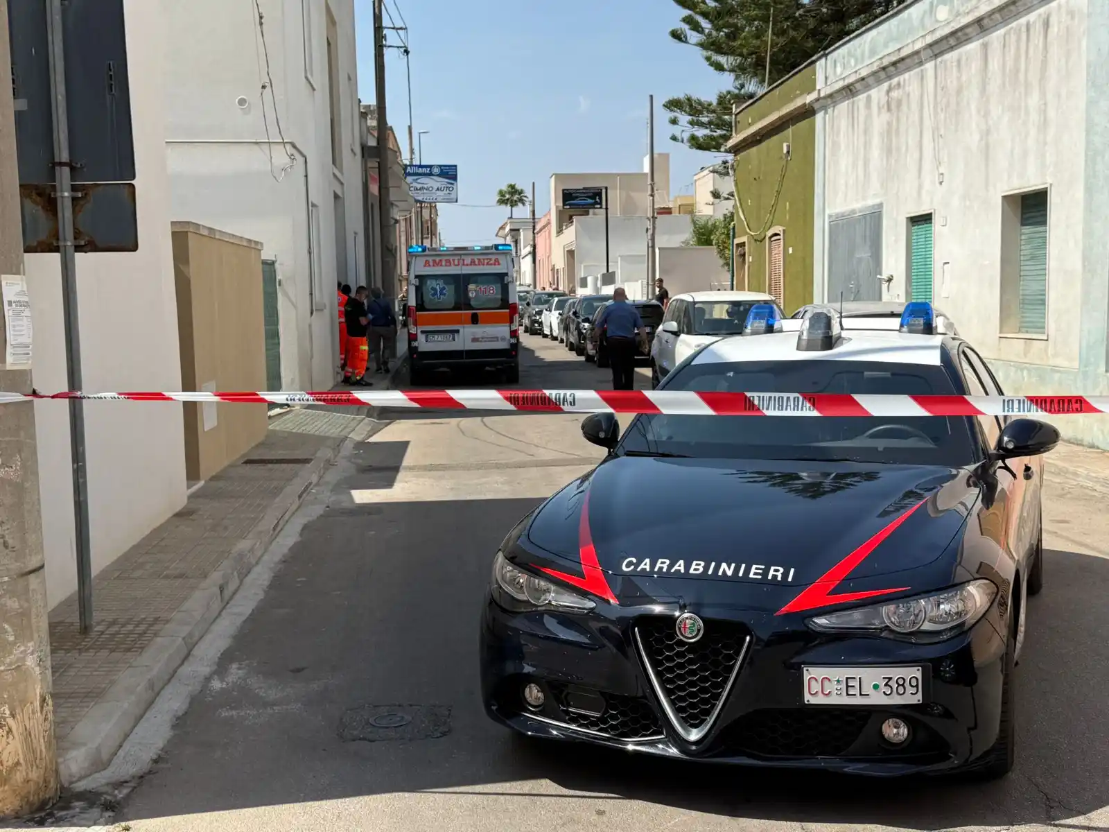 Image from LeccePrima.it: Tragedia nel basso Salento: colpita con un’accetta, muore una 52enne. ...