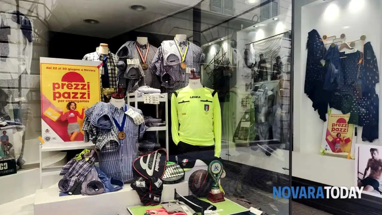 Image from NovaraToday: Novara, in città i saldi partono prima con "Prezzi pazzi per Streetgam...