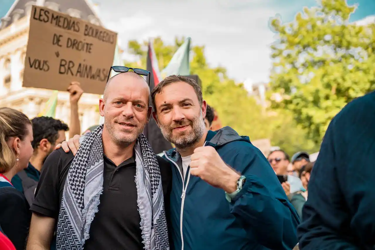 Image from Thomas Portes : 🇵🇸 Plus de 50000 personnes réunies à Paris pour exiger la libération...