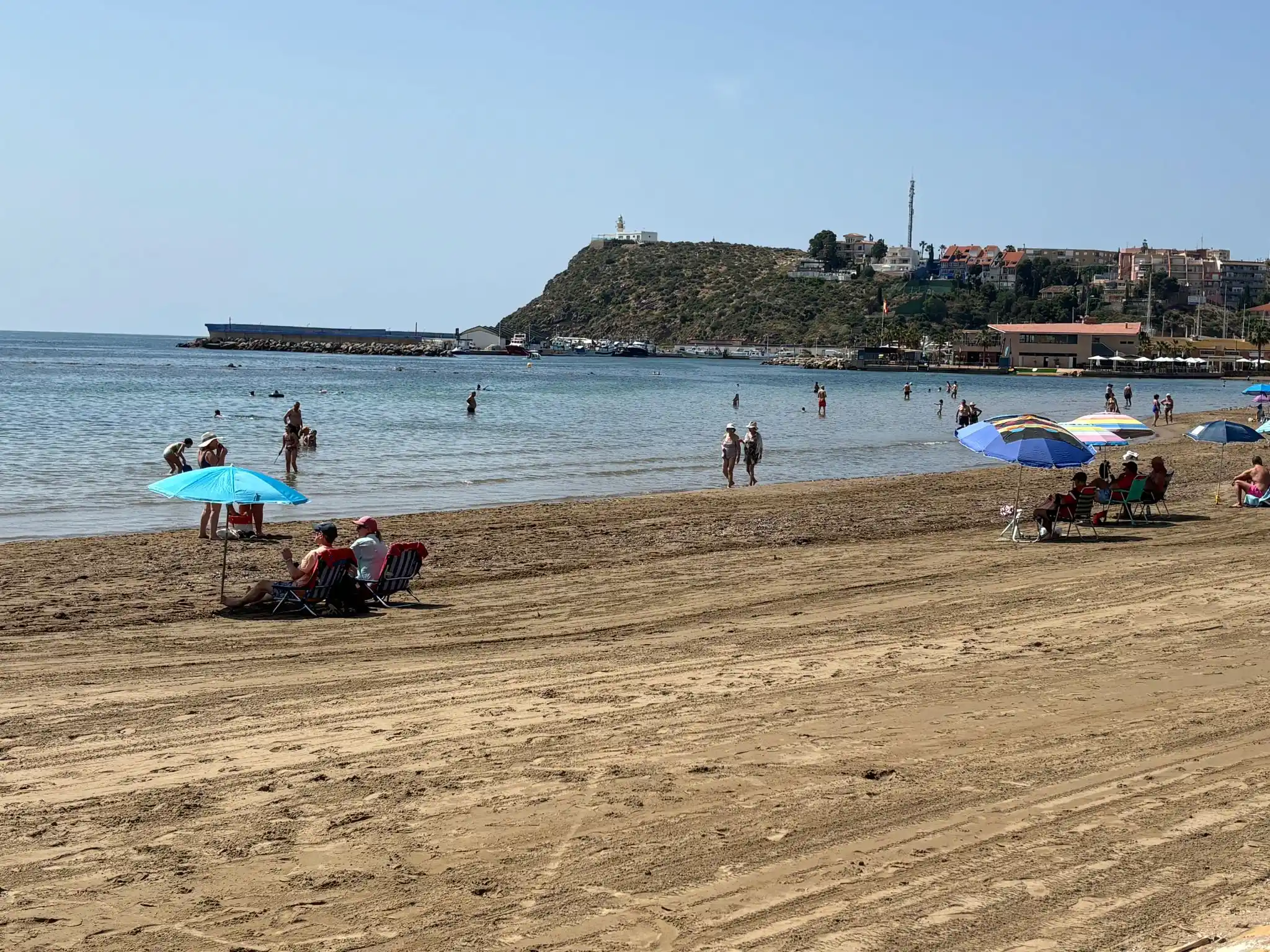 Image from LA VOZ DE MAZARRÓN: 🌞 ¡Feliz Día de la Región de Murcia! 🌊🎉 Desde Puerto de Mazarrón, q...