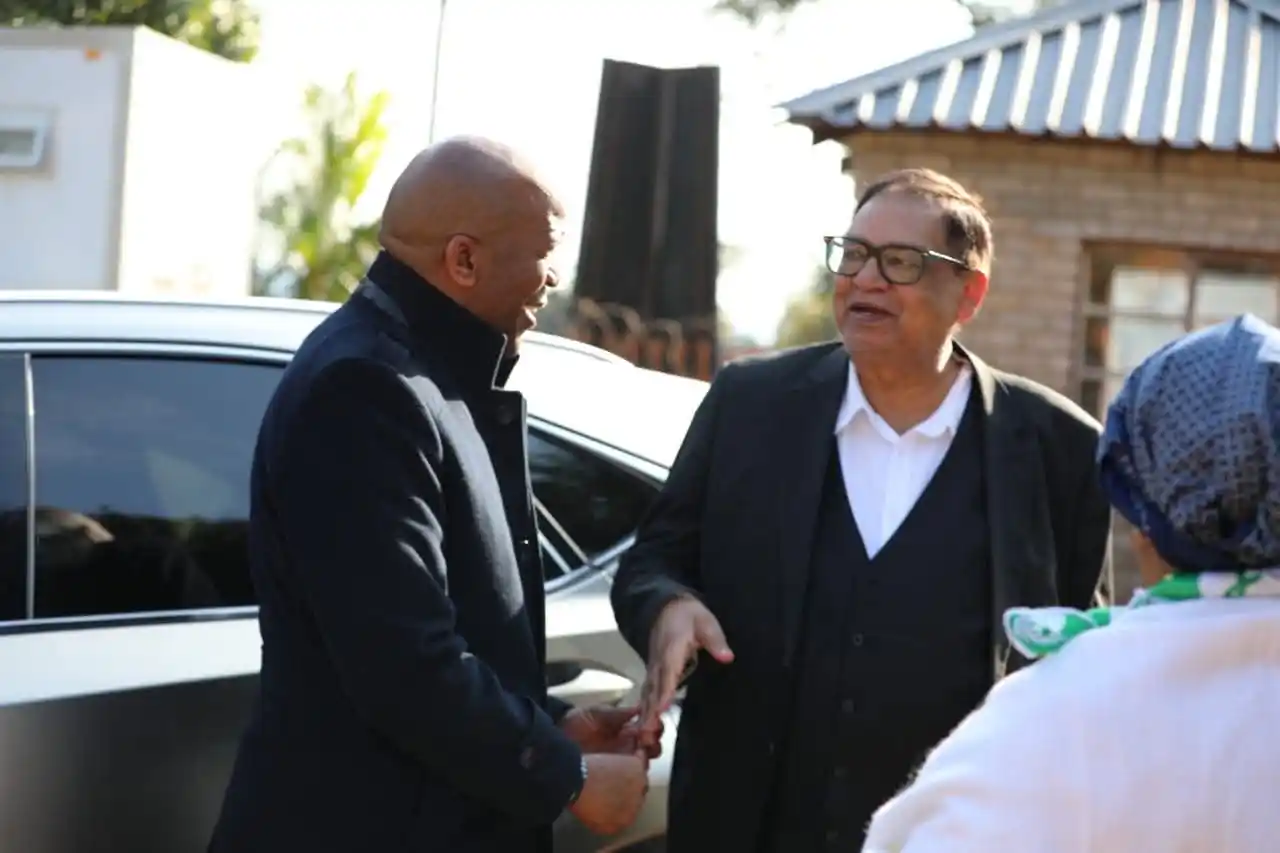 Image from socialdevza: Kgoro ya leago e eteletswi Pele ke Ntate Deputy Minister Ganief Hendri...