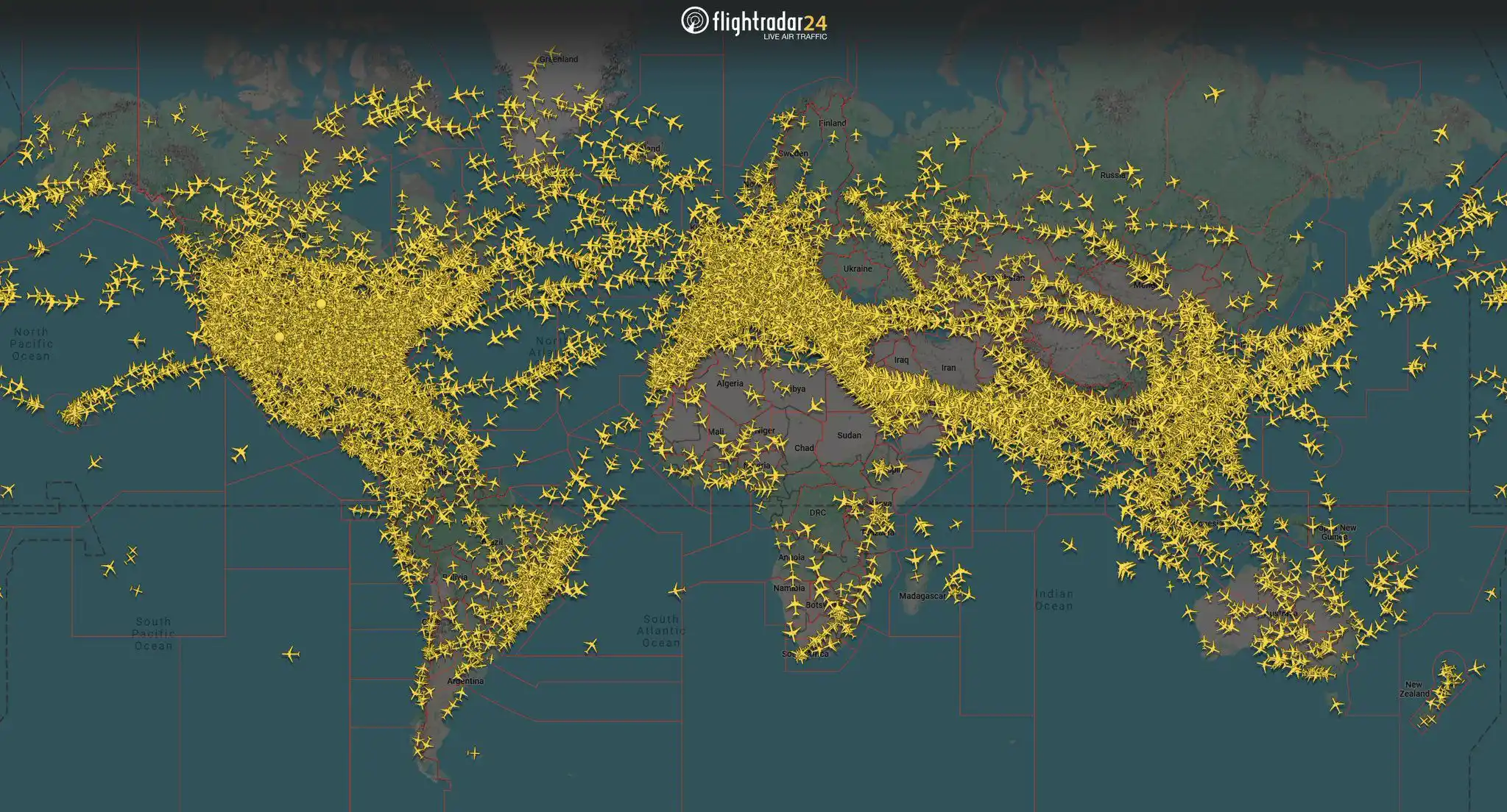 Image from Air Plus News : ✈️ Le monde d’aujourd’hui !   Le transport aérien en temps de crise gé...