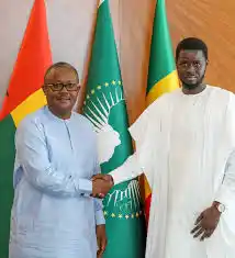 Image from Afrik New's: *đïž AFRIK NEWâS | GUERRE ISRAĂLâIRAN : LA VOIX DISCRĂTE DE LâAFRIQUE ...