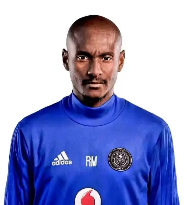 Image from All PSL Soccer Fans TV, we Stream all Football games, for Free.: *BREAKING NEWS, NEW AGREEMENT🚨:*   *Rulani Mokoena and Orlando Pirate...
