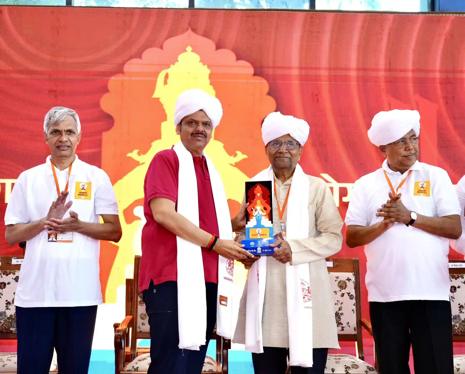 Image from Devendra Fadnavis: *CMO Maharashtra Tweets:* मुख्यमंत्री देवेंद्र फडणवीस यांनी आज पुणे य...