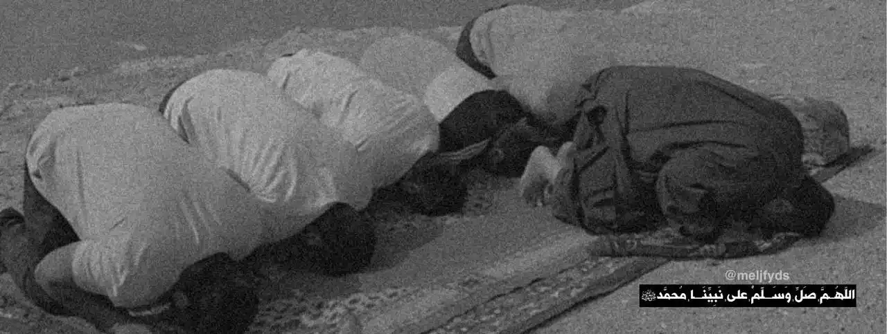 Image from يوميات مسلم: فجر يوم الجمعة تحفه نسمات روحانية تشرح النفس وتُطمئن الفؤاد بأن نفحات...