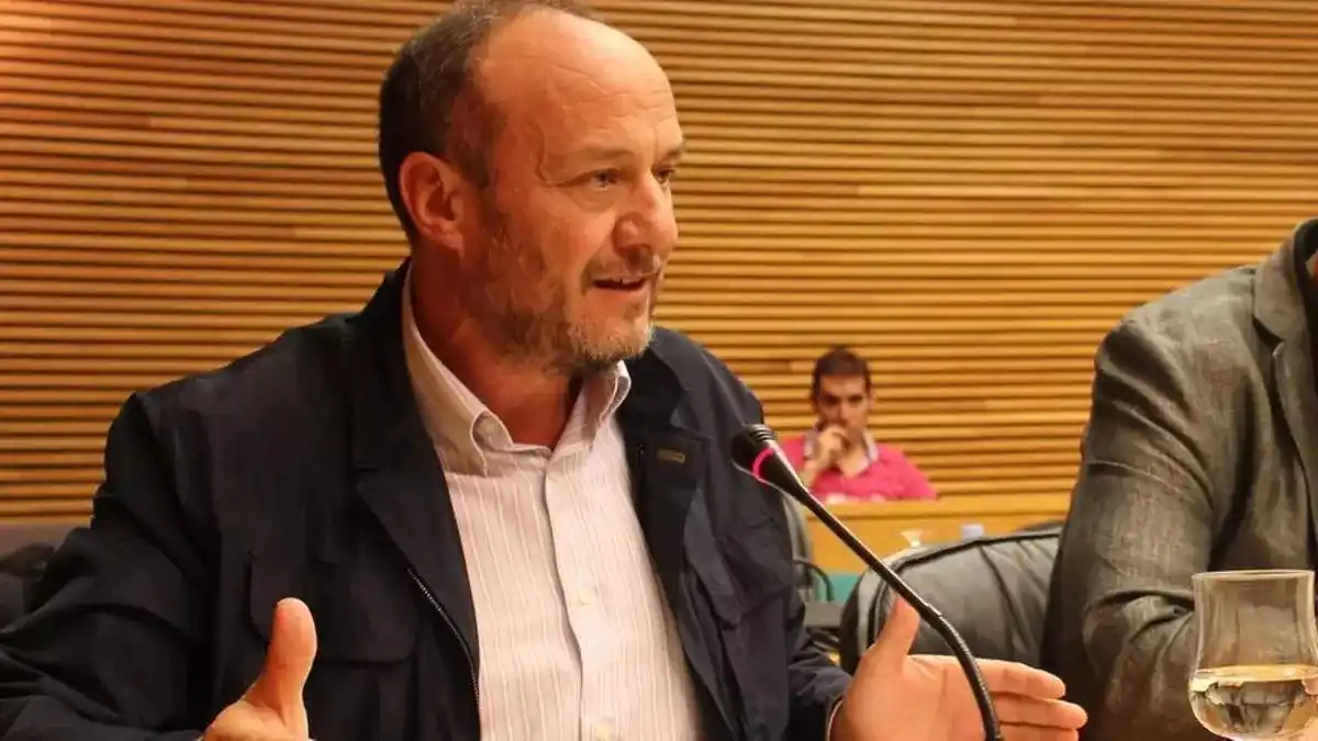 Image from elDiario.es Comunitat Valenciana: La UCO sospecha que un exportavoz socialista en València cobró al meno...