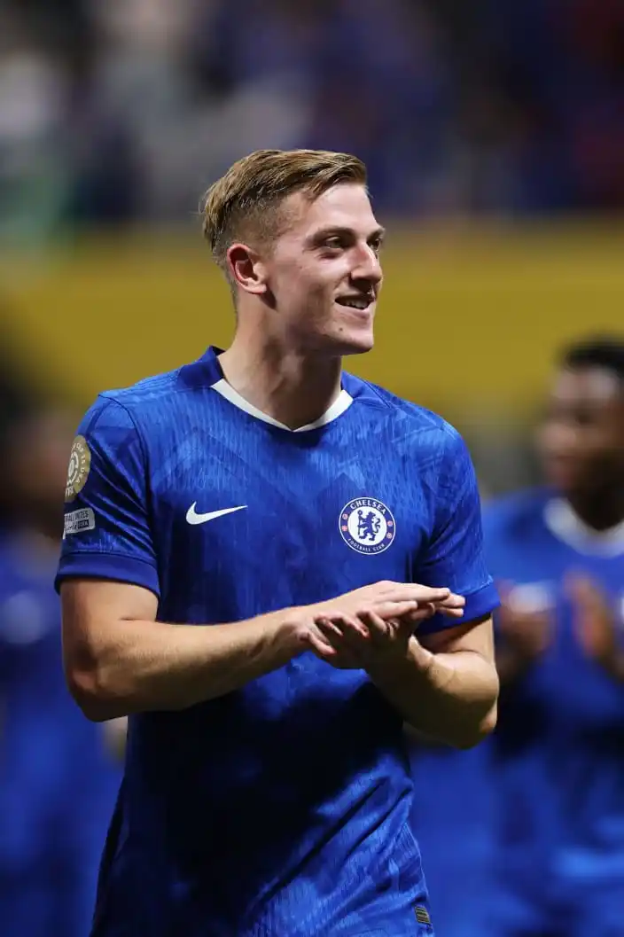 Image from 𝙏𝙃𝙀 𝘽𝙇𝙐𝙀𝙎💙: Liam Delap vs Los Angeles (26 minutes played):  - 6 Accurate passes - ...