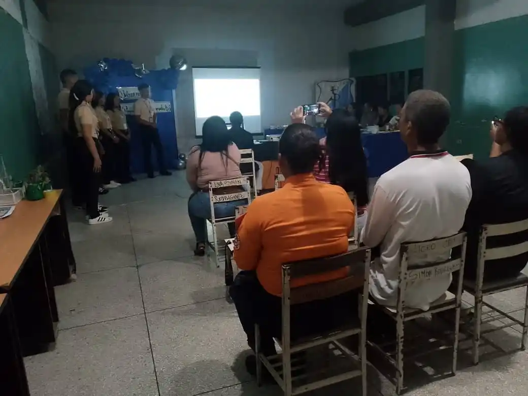 Image from @PCAD_Sucre_Ve: 📸 | Nuestros funcionarios del Sistema Nacional de Gestión de Riesgos ...