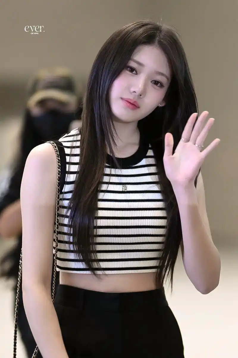 Image from BAEᱬONS7IEZ UPDATE: RORA 👋🏼🫶🏼...