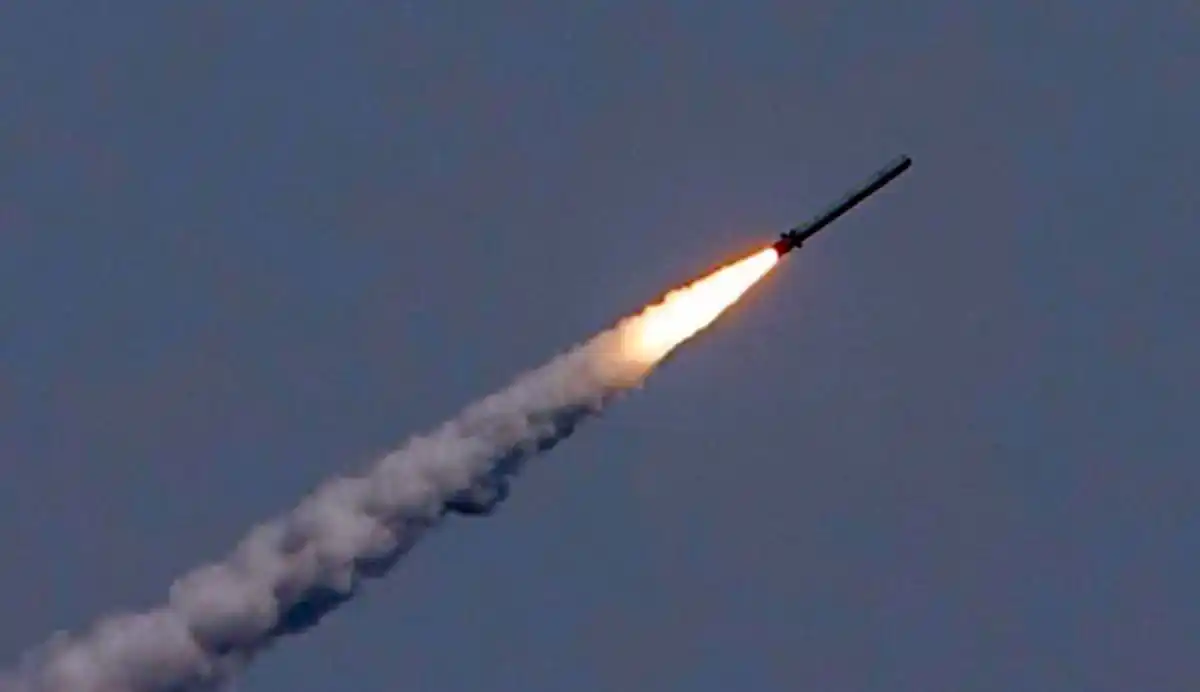 Image from UATV English: Russia’s missile program built on hype, not capability Russian leader...