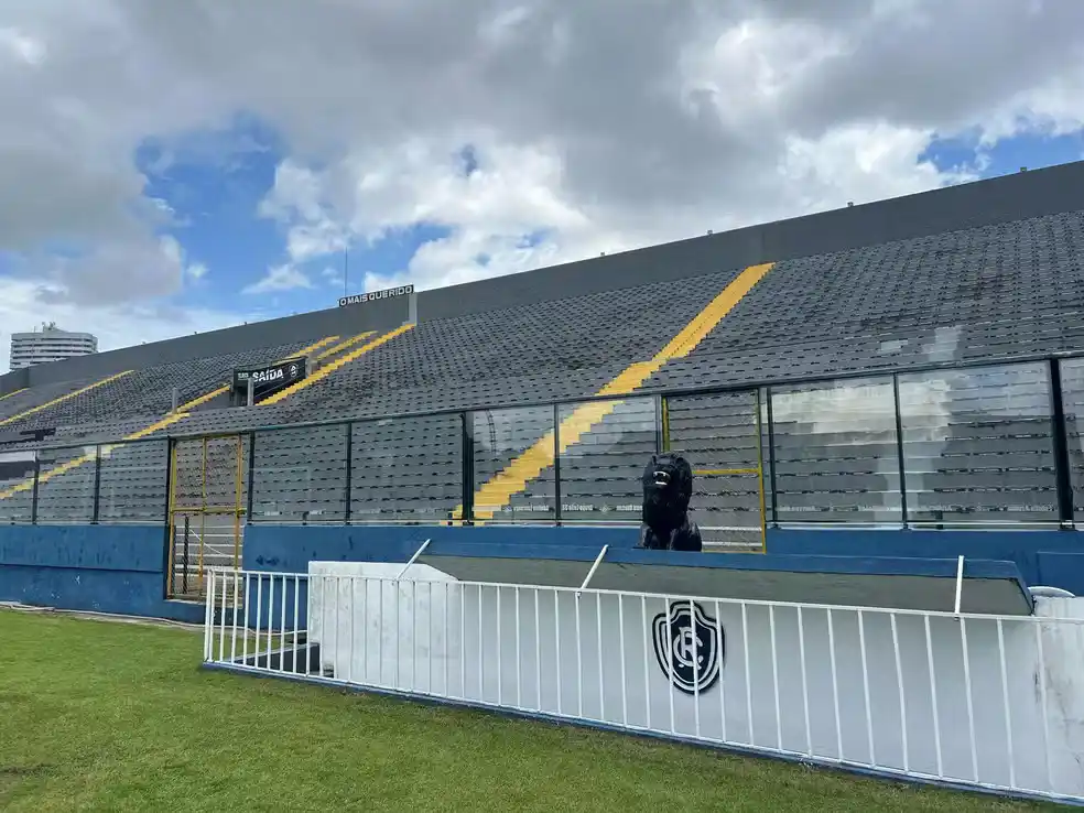 Image from ge Pará: Ainda sem ser anunciado, novo técnico do Remo comanda treino na semana...