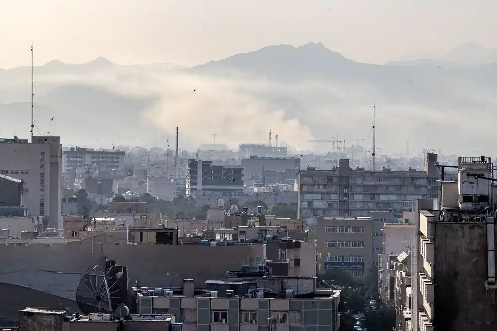 Image from Quds News Network: Breaking | Three explosions were reported northeast of Tehran, Iran....
