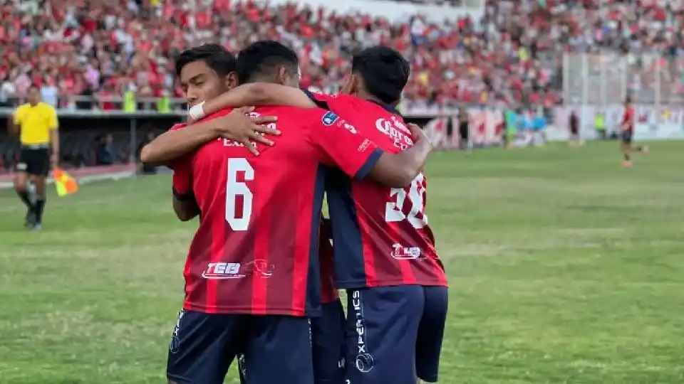 Image from Periódico AM  📰 Última Hora : *Club Irapuato llega y Celaya FC se queda en Liga Expansión MX, pero a...