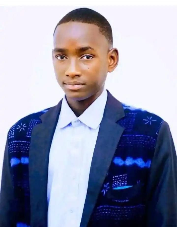 Image from L'Info en Clair: Mali 🇲🇱 : À 17 ans, Ousmane Dicko est classé parmi les 30 jeunes afr...