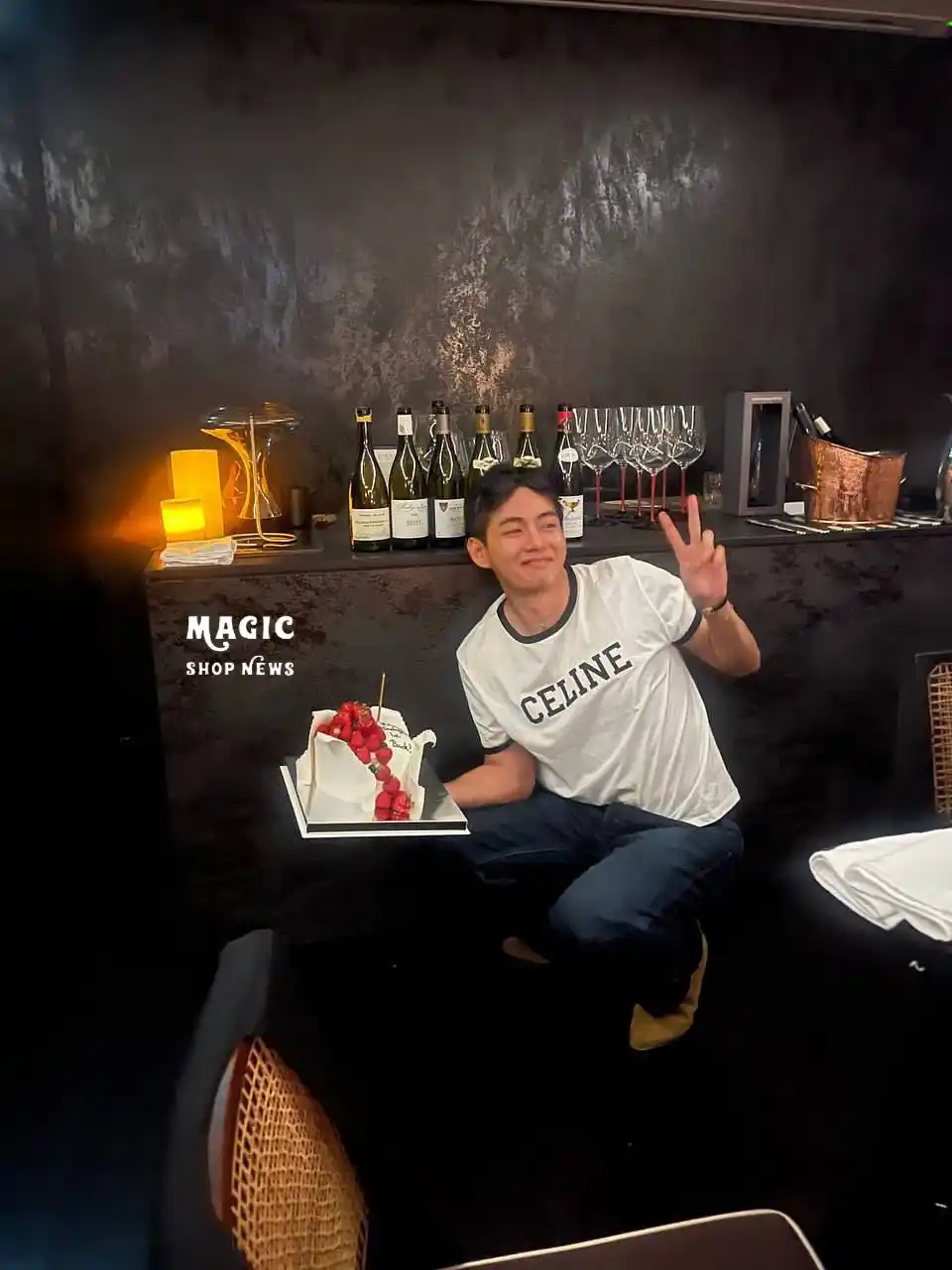 Image from Magic Shop News ⟭⟬⁷ 🪄💜 BTS: *🍷 ATUALIZAÇÃO DE TAEHYUNG NO FEED DO INSTAGRAM* 🐻: 🍷🍾🎂 • Não ...