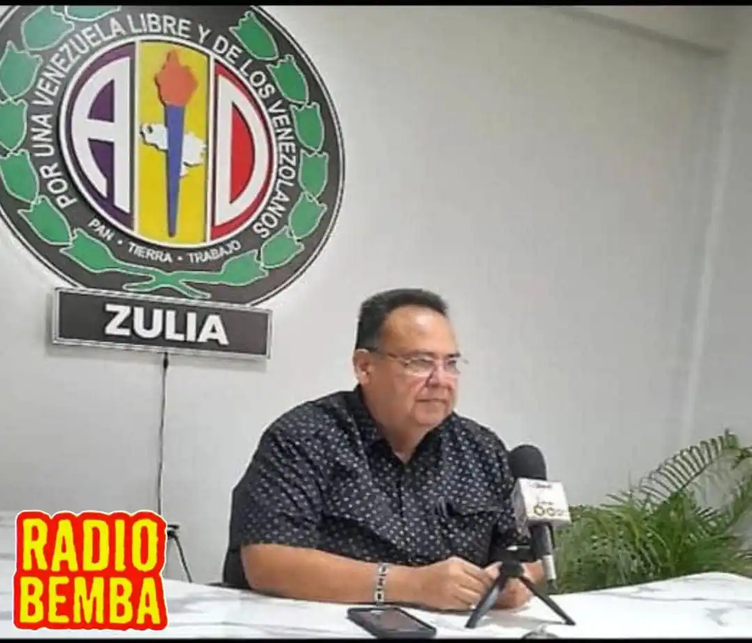 Image from *Reporteros Comunitarios #LuisLópez UN TELEFONO UN REPORTERO*: Con profundo dolor y pesar, lamentamos la partida física del Dr. Juan ...