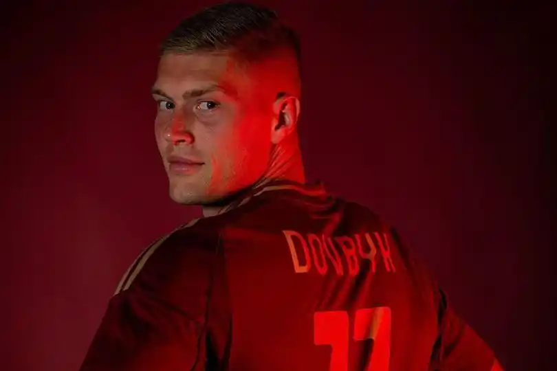 Image from SOCCER WORLD REVIEW: 🚨|🔱 *Dovbyk dilaporkan akan bertahan di Roma selama satu musim lagi ...