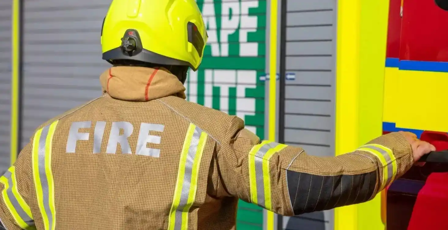 Image from MyLondon - Top Stories and Breaking News: 🚨 Firefighters battle housefire flames for two hours Follow our live...