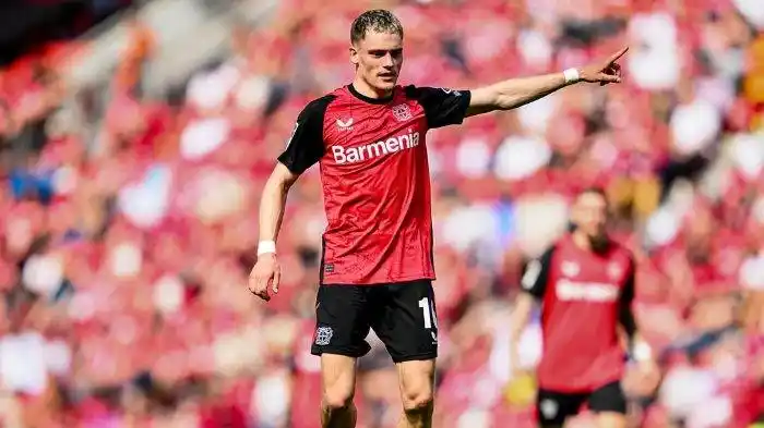 Image from SOCCER WORLD REVIEW: 🚨|🔱 *Florian Wirtz akan pindah ke Liverpool.* *Ia terlihat di Banda...