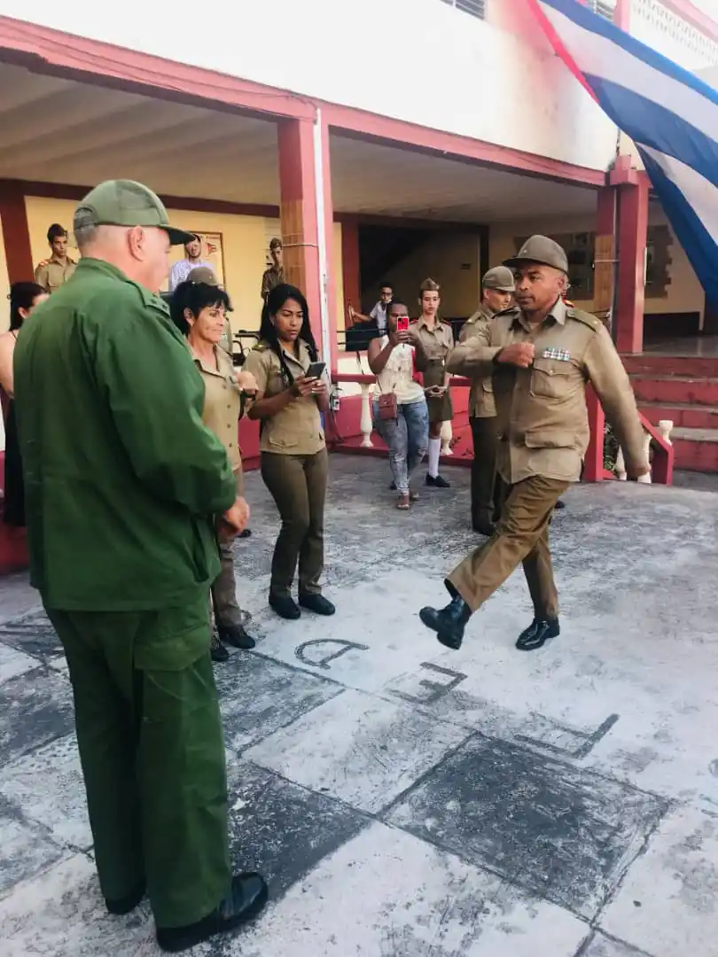 Casa Editorial Verde Olivo post