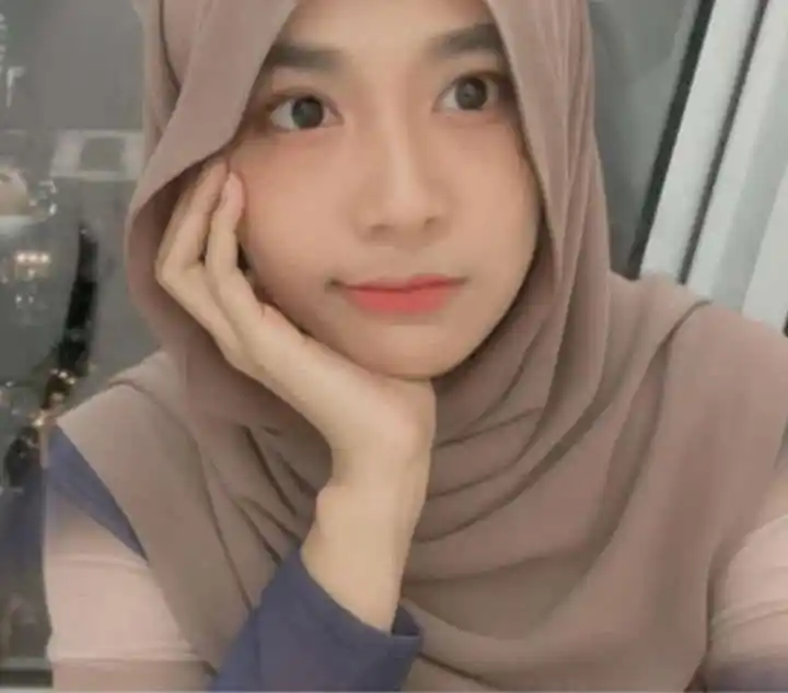 Image from JKT48 | SEPUTAR JEKETIAN OFFICIAL: Jangan Lupa Jum'atan Ya Guys. Bagi Kaum Muslim❤️🥰🙏...
