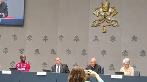 Image from Vatican News PL: *Jubileusz Sportu: mistrzowie i twórcy nadziei*   W ten weekend w Waty...