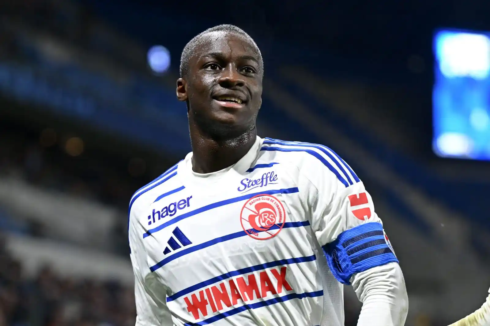 Image from SOCCER WORLD REVIEW: 🚨|🔱 *Leeds United tengah bersaing untuk mendapatkan gelandang Strasb...