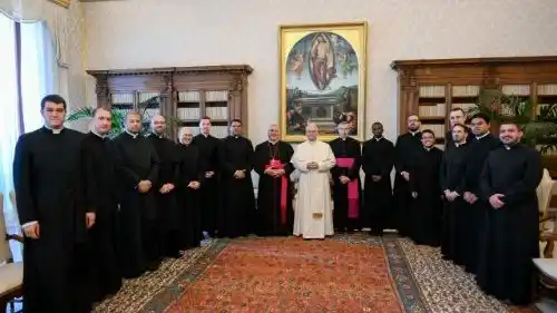 Image from Vatican News PL: *Leon XIV do papieskich dyplomatów: bądźcie pasterzami z pokorą i odwa...