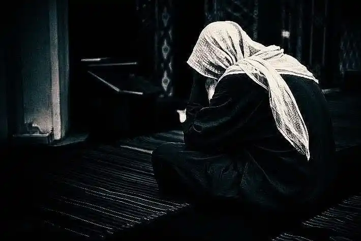Image from فليطمئن قلبك🩷قرآن اذكار احاديث بينات ادعيه أحكام اقتباسات دينيه معلومه منشورات دينيه القـرآن الڪريم: وإنَّ اللهَ يَقدرُ يا فُؤادِي فلا صَعبٌ على ربّي تعالَى ومنْ يدري لعلَ...
