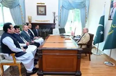 Image from NURSING INFO (MEDDEMY): *وزیراعظم محمد شہباز شریف کی زیر صدارت وزارت قومی صحت کے امور کے حوالے...
