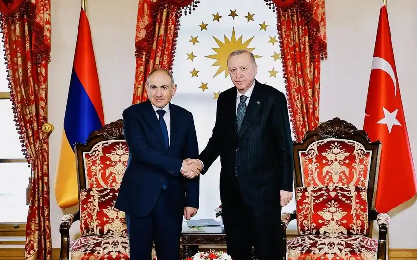 Image from Musavat.com : 🔲*Paşinyanın İstanbul səfəri: Ermənistan–Türkiyə yaxınlaşmasının pərd...