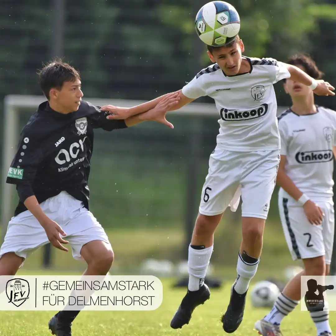 Image from JFV Delmenhorst e.V. (offiziell): *📸 Schnappschüsse zum letzten Heimspiel der U13 gegen die U15 der JSG...