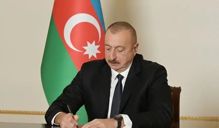 Image from Musavat.com : *_SON DƏQİQƏ! Qaxın icra başçısı vəzifəsindən azad edildi_*‼️🔻❕ http...