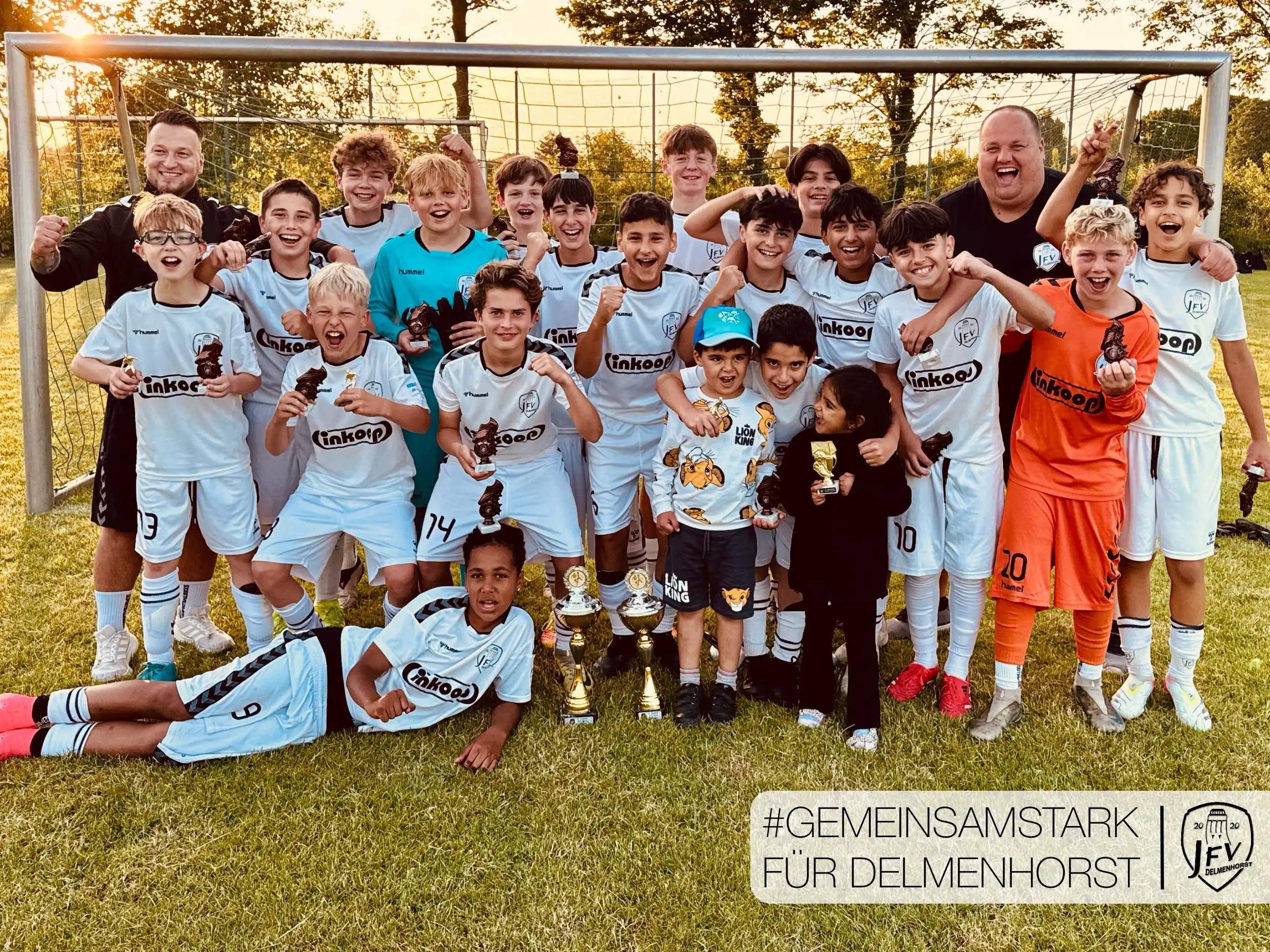 Image from JFV Delmenhorst e.V. (offiziell): *⚽️ U13 gewinnt entspanntes Abschlussturnier in Sillenstede. ⚽️* Zum ...