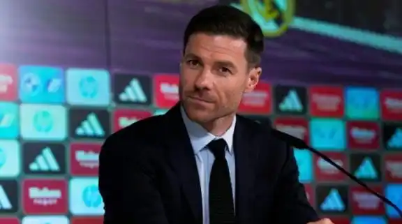 Image from SOCCER WORLD REVIEW: 🚨|🔱 *Wawancara Podcast Mias bersama Xabi Alonso Tanggal: 19 Juni 202...