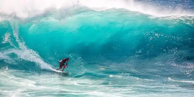 Image from El Misionerismo: *21 de junio. Día Internacional del Surf* Los amantes de las olas tamb...