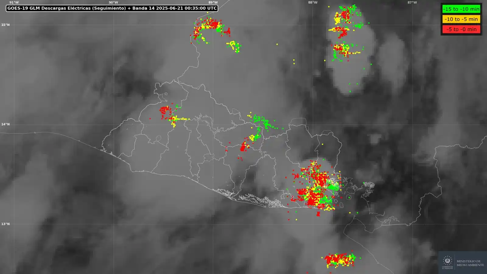 Image from Ministerio de Medio Ambiente El Salvador: Imagen de satélite muestra actividad eléctrica próxima a ingresar sobr...