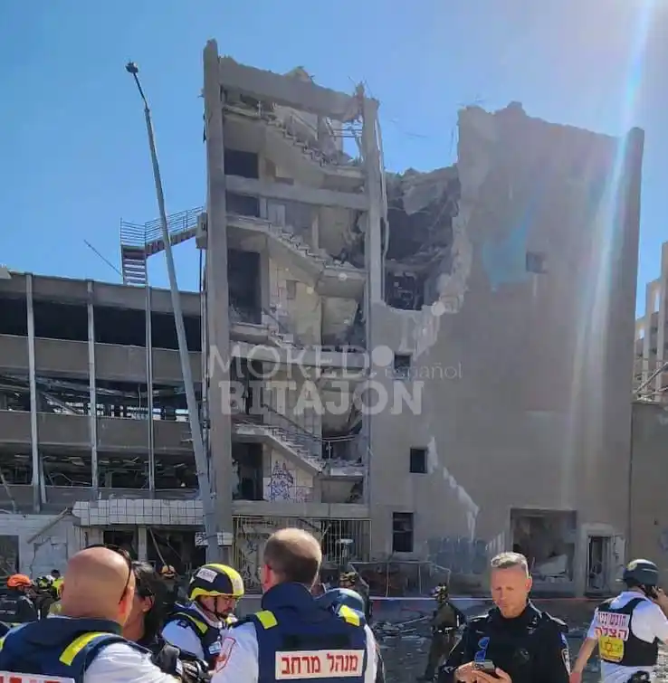 Image from NOTICIAS PROFÉTICAS : ISRAEL 🇮🇱 Haifa: 17 heridos, entre ellos 3 en estado grave. Moked...