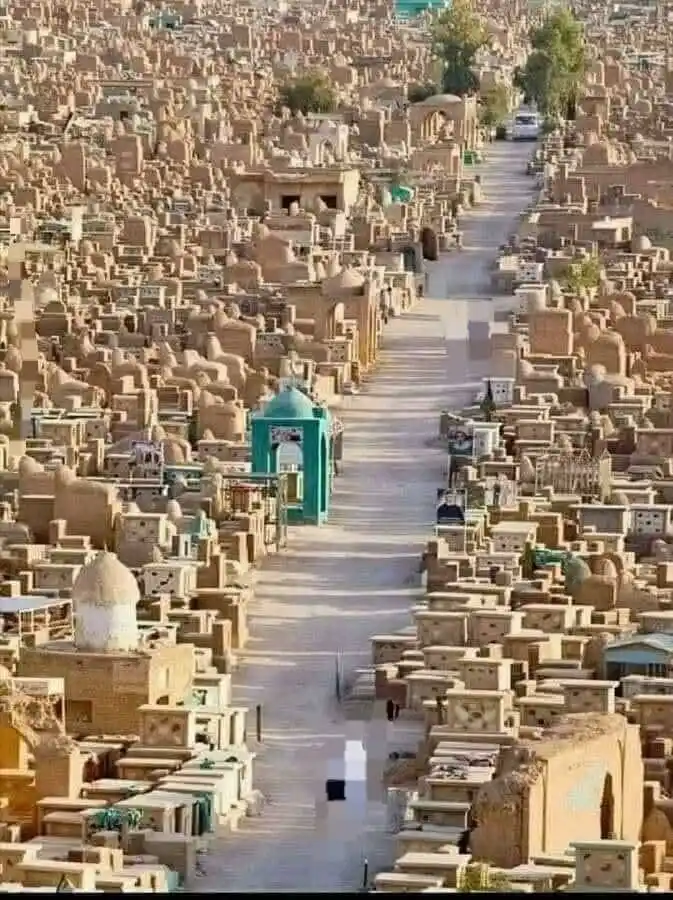 Image from نبراس الصالحين الدعوية: للوهلة الأولى تبدوا وكأنها مدينة ، أو أحياء شعبية عتيقة لكن ؛ هي في ا...