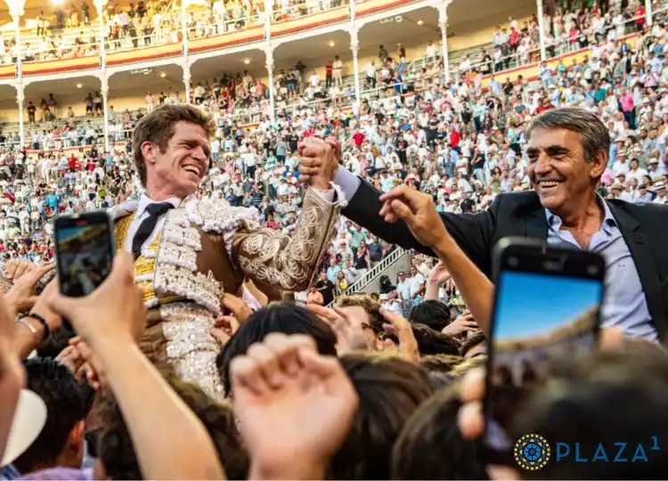 Image from La Tierra del Toro: 🔴 MADRID | Borja Jiménez alcanza la cumbre  con Milhijas, un excepcio...