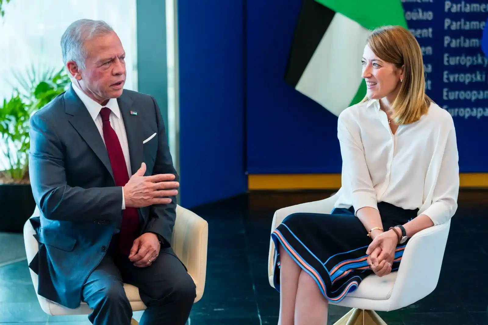 Image from Newsbook Malta: Metsola tiltaqa’ mar-Re tal-Ġordan fl-isfond tal-attakki bejn Iżrael u...