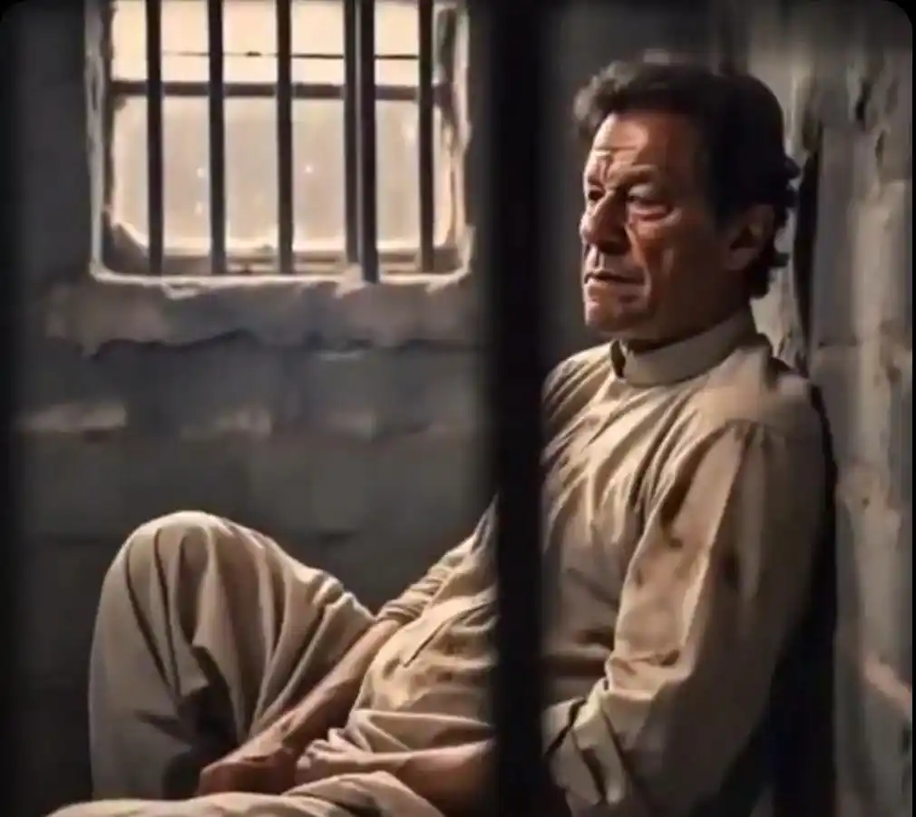 Image from Pti Official Punjab Channel: میری قوم کے نوجوانوں! تم میری رہائی کیلئے درجنوں سوشل میڈیا ٹرینڈ بنا...