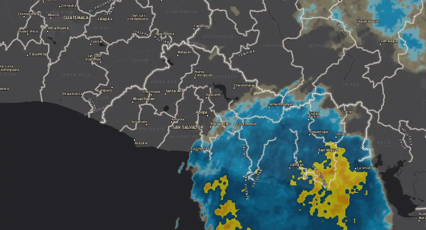 Image from Ministerio de Medio Ambiente El Salvador: Se continúan registrando lluvia de baja intensidad sobre el sector sur...