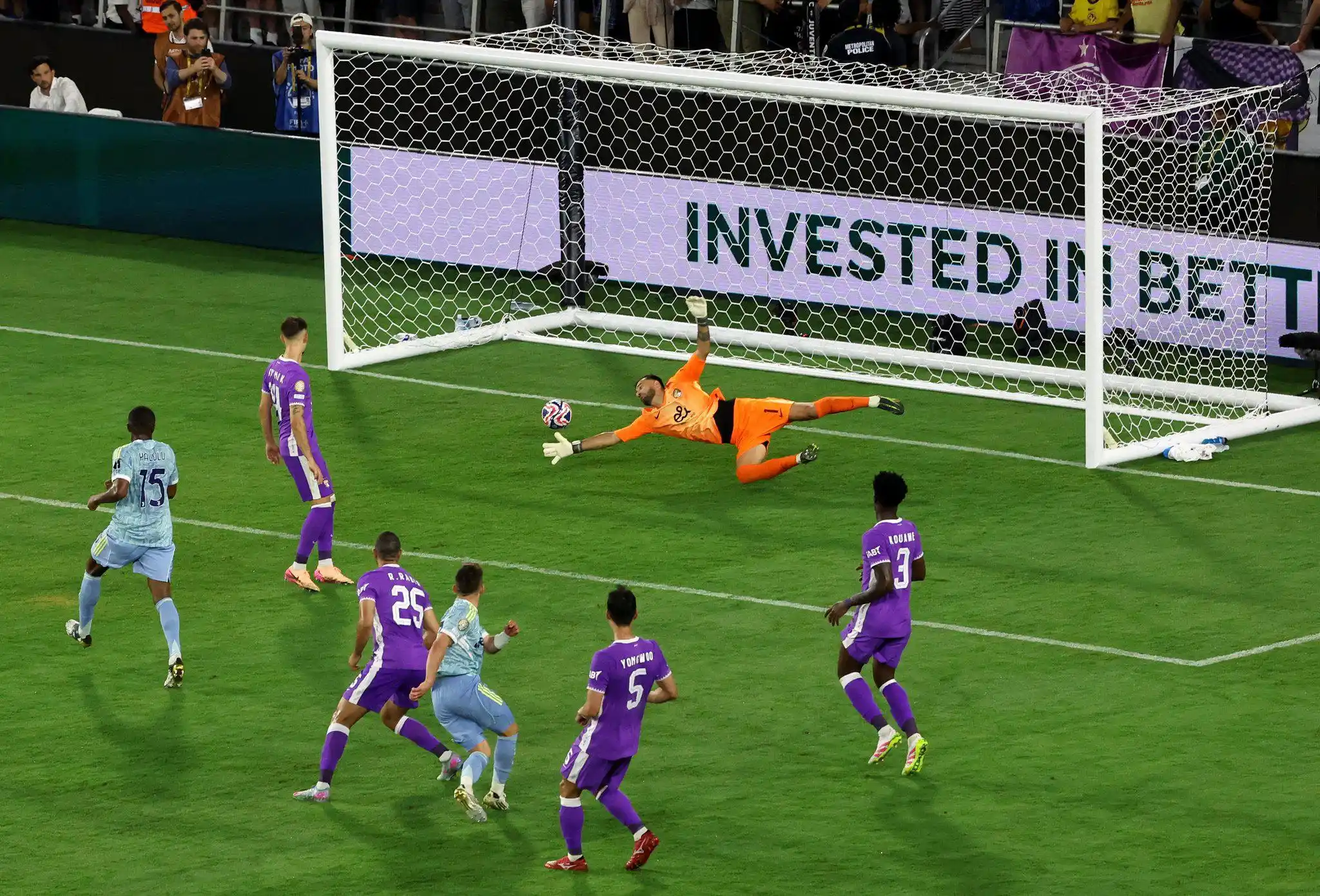 Image from #محمود_ميديا 🗞️: يوفنتوس في أسوء حالاته <a class="text-blue-500 hover:underline cursor-...