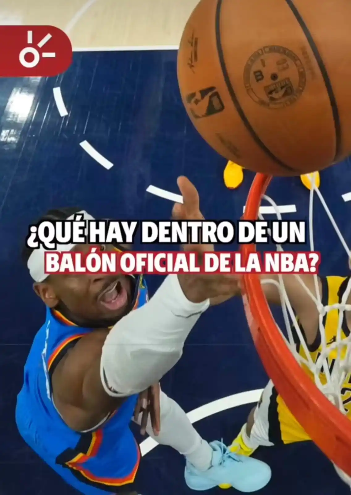 Image from Claro Sports: ¿Alguna vez te preguntaste cómo se hace un balón de la NBA?  En este v...
