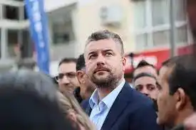 Image from ANKA Haber Ajansı: Buca Belediye Başkanı Görkem Duman'dan grev yapan işçilere çağrı: "CH...